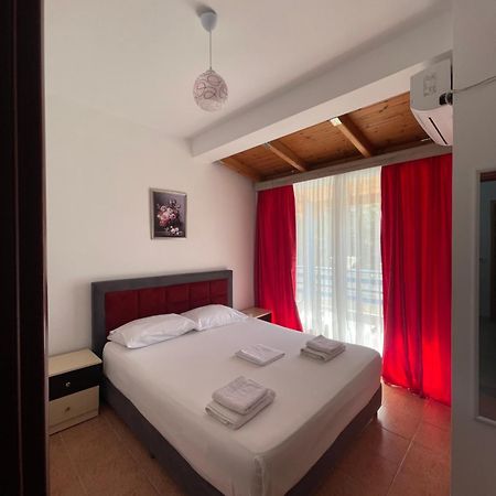 Apartments Monika Saranda Kültér fotó