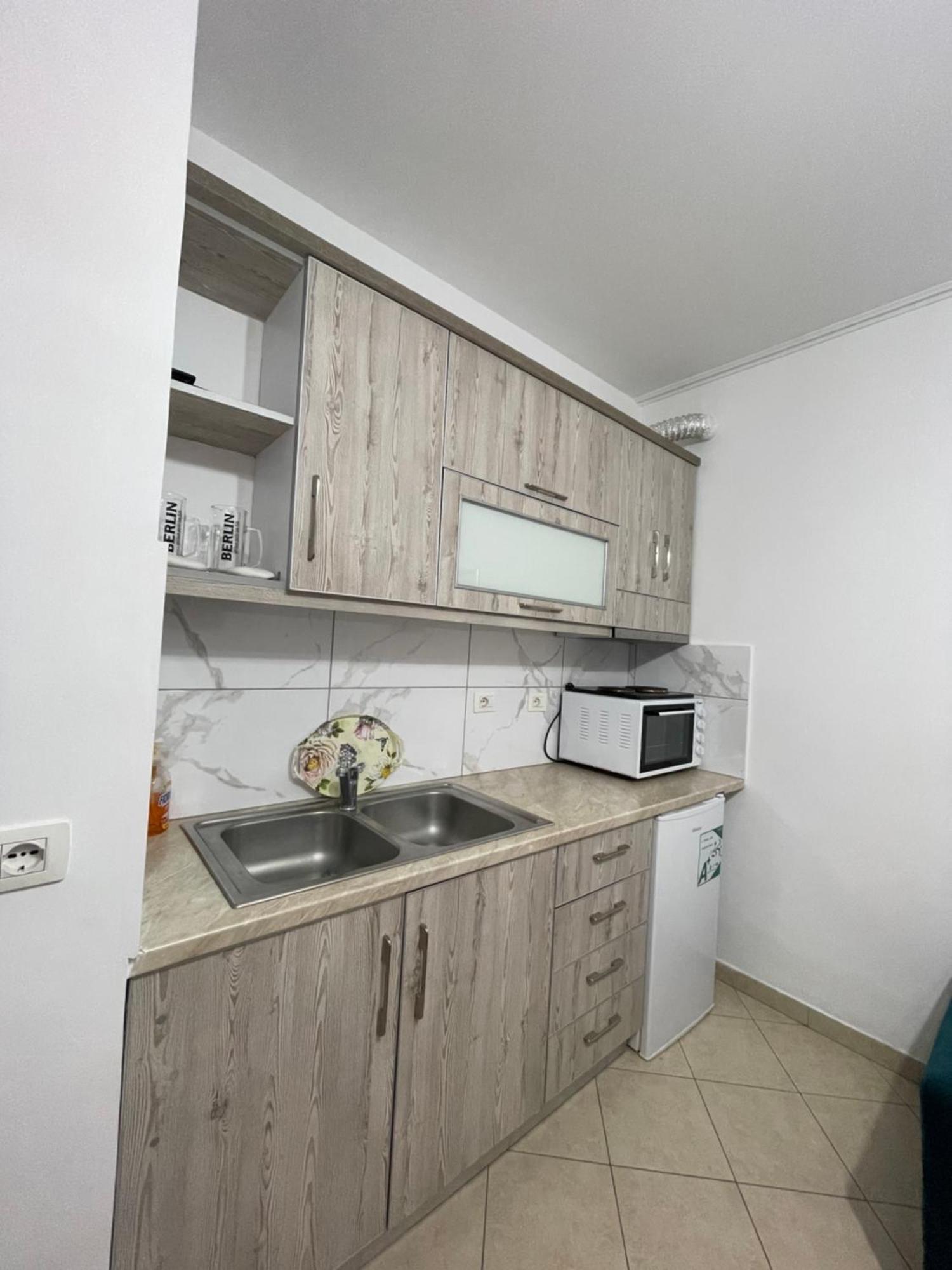 Apartments Monika Saranda Kültér fotó